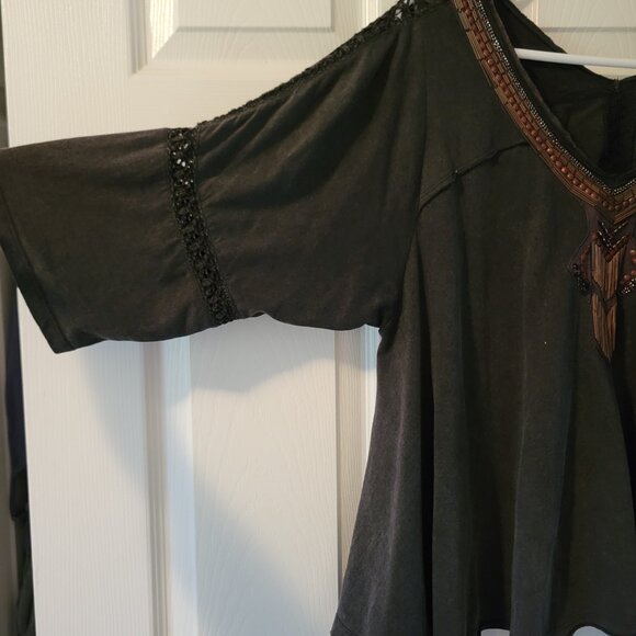 Free People Flowy Beaded V-Neck Tunic - Picture 6 of 9